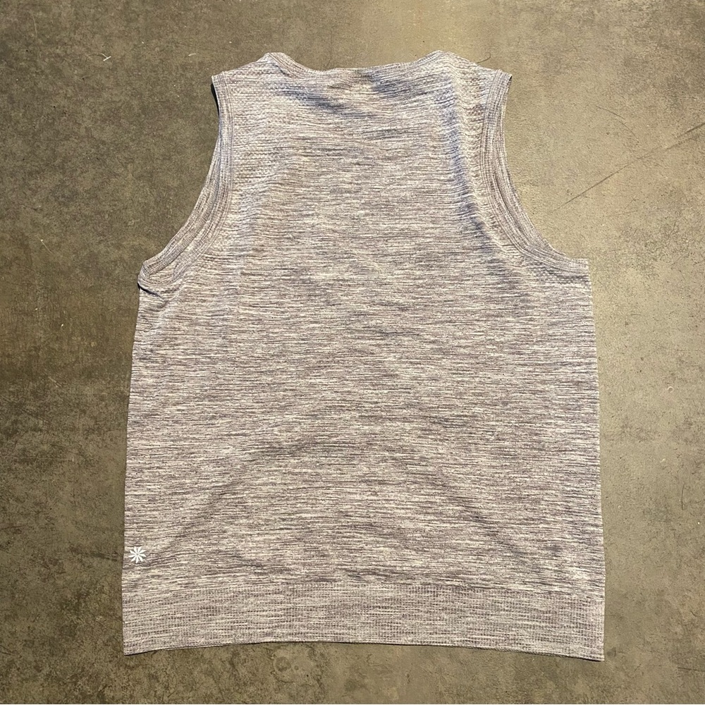 Athleta Sz Medium Grey Heathered In Motion Seamless Tank - Picture 3 of 6